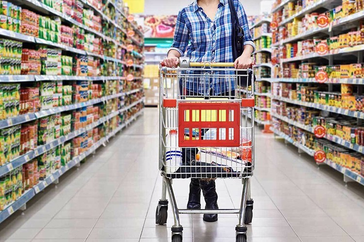 Yiyecek ve temizlik ürünlerine rağbet