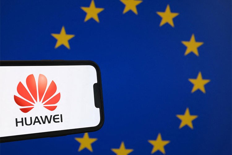 AB'den Huawei temsilcilerine erişim yasağı