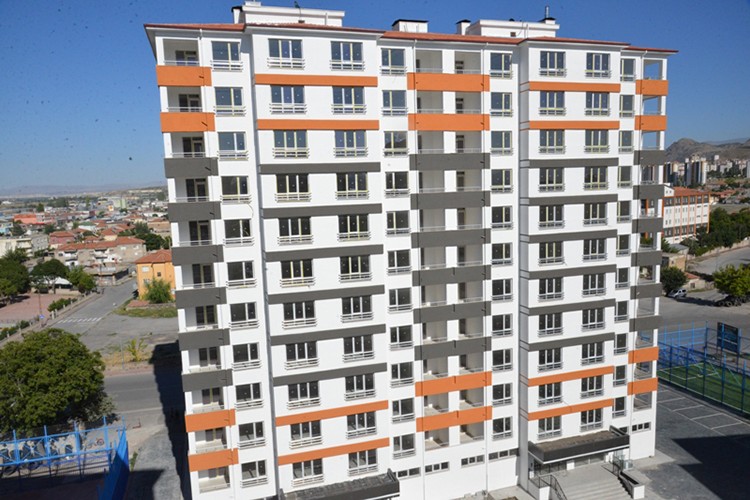 "87 daire ve 6 dükkan Hayırlı Olsun