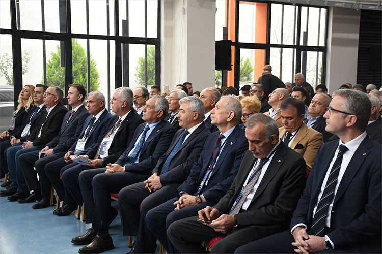 "Akıllı KOBİ Adana Dijital Dönüşüm Konferansı" düzenlendi