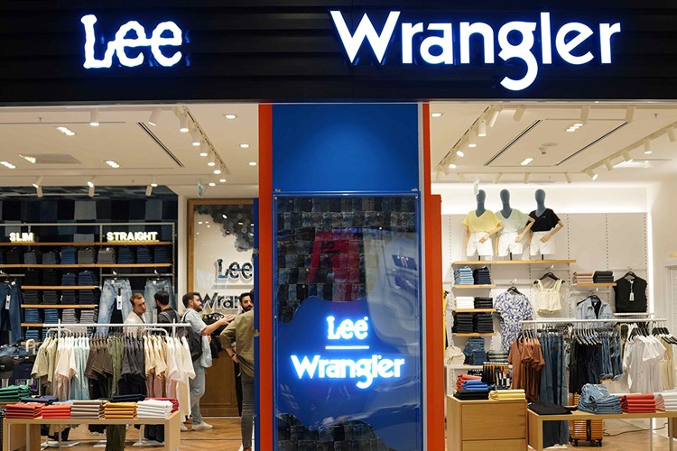 Lee ve Wrangler Sürdürülebilir Odaklı İlk Mağazasını Cevahir AVM'de Açtı