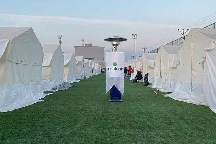 Roketsan deprem yaralarını sarmaya destek veriyor