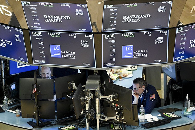 New York borsası düşüşle açıldı