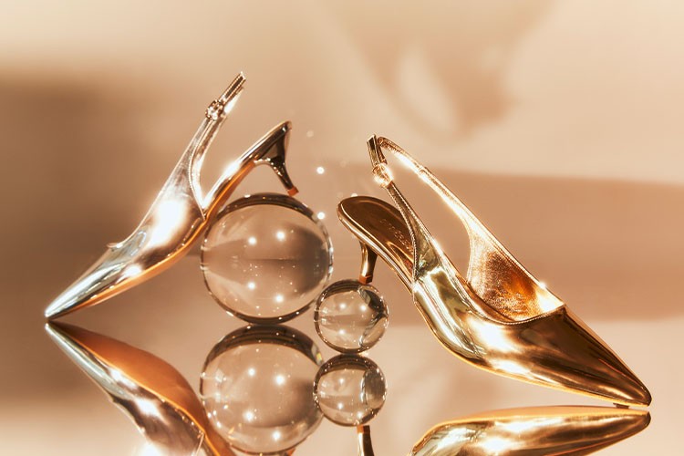 Divarese ile Gündüzden Geceye Şık Adımlar