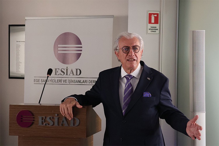 "Yokuş yukarı tekerlek çeviriyoruz"