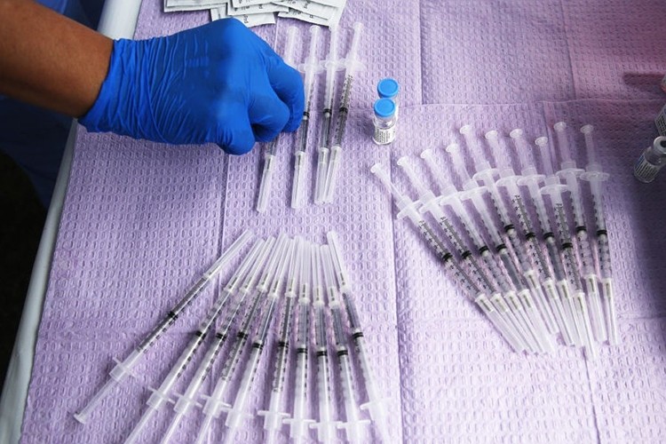 Aşılar çöpe gitti, üretim durdu