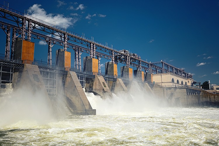 Temiz enerjiye dönüş iklimi koruyacak