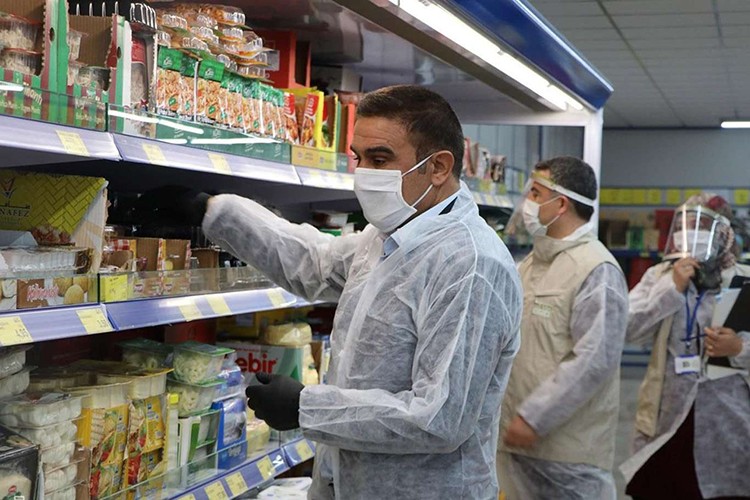 4 ayda 376 bine yakın gıda denetimi yaptı