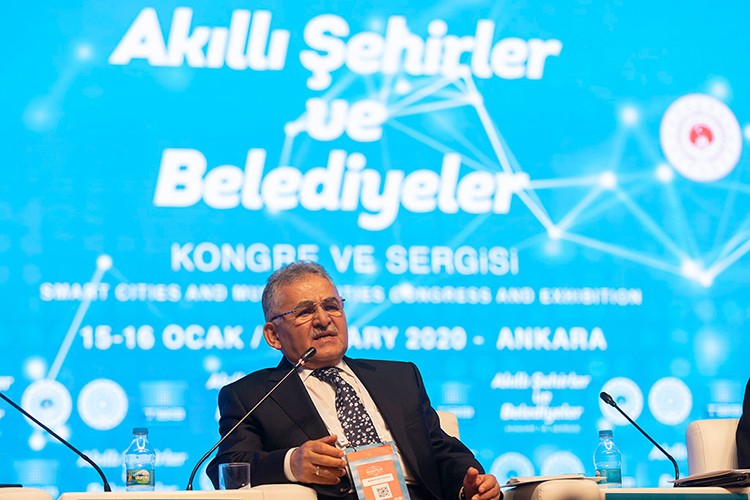 Belediyecilikte yapay zekâ kullanan nadir şehirler arasında yer aldı