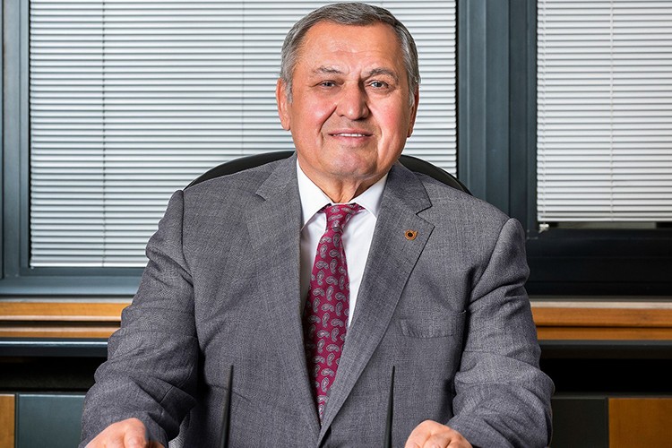 Özdilek'e Anadolu 500'den onur ödülü