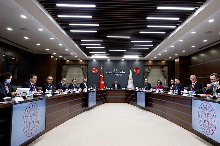 "Ekonomideki son gelişmeleri ve riskleri değerlendirdik"