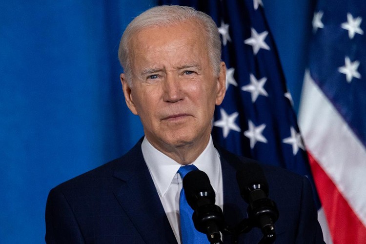 Biden'dan güneş enerji tarifelerinin askıya alınmasına veto