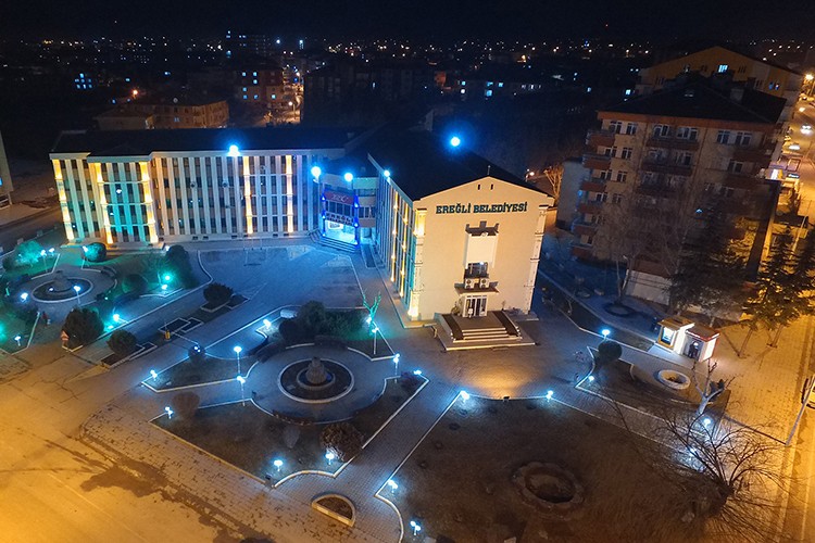 Büfe ve kapalı alan kiraya veriliyor