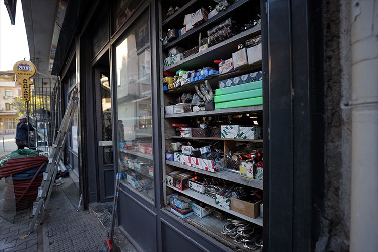 Sındırgı esnafından borç ödemelerinin ertelenmesi talebi