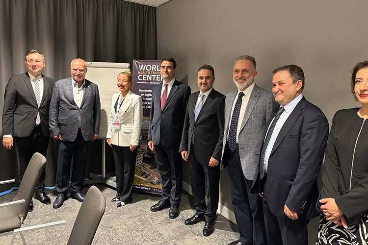 Türkiye Amsterdam Sağlık Fuarı'na çıkarma yaptı