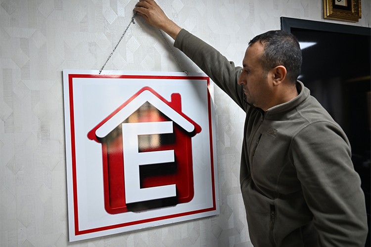 Yetkili emlakçı ofislerinde "E" tabela dönemi başlayacak