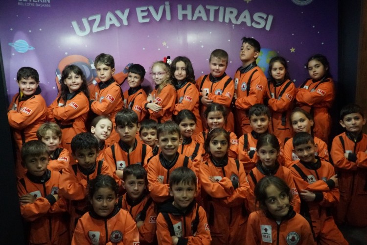 KÂĞITHANE'DE YENİ GÖKMENLER YETİŞİYOR