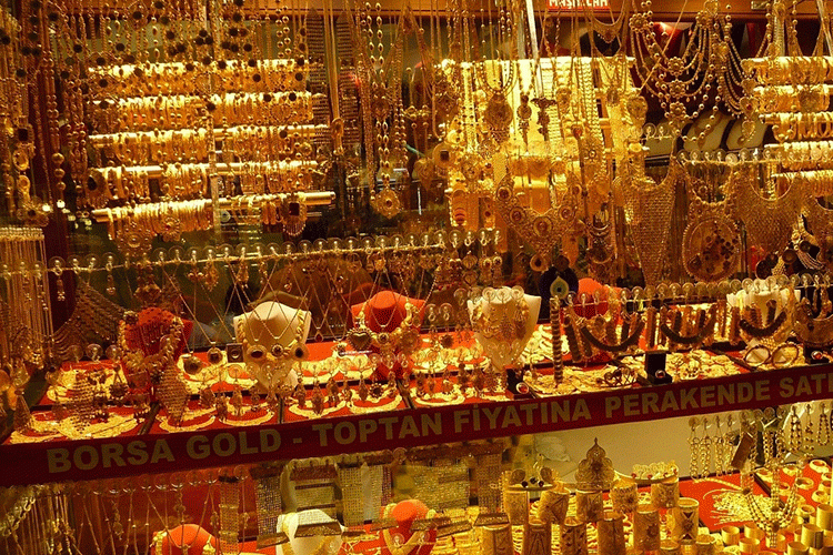 Kapalıçarşı'da altın