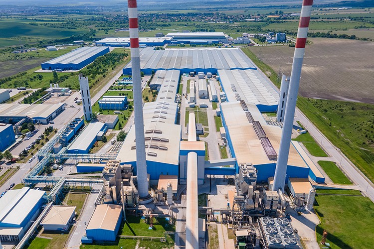 Şişecam Bulgaristan'daki kaplamalı cam hattı yatırımını tamamladı