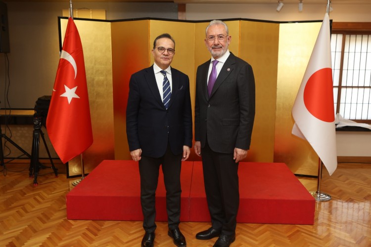 FUAT TOSYALI'YA JAPONYA BÜYÜKELÇİLİĞİ'NDEN BÜYÜKELÇİ ÖDÜLÜ