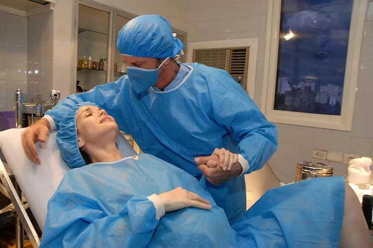 Normal doğum anne ve bebeğin doğum sonrası iyileşme sürecini hızlandırıyor