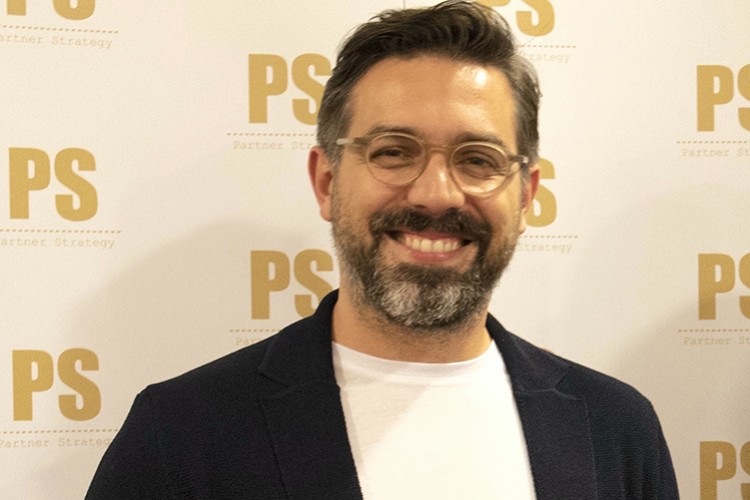 Üye doktorlarına özel avantajlar sunuyor