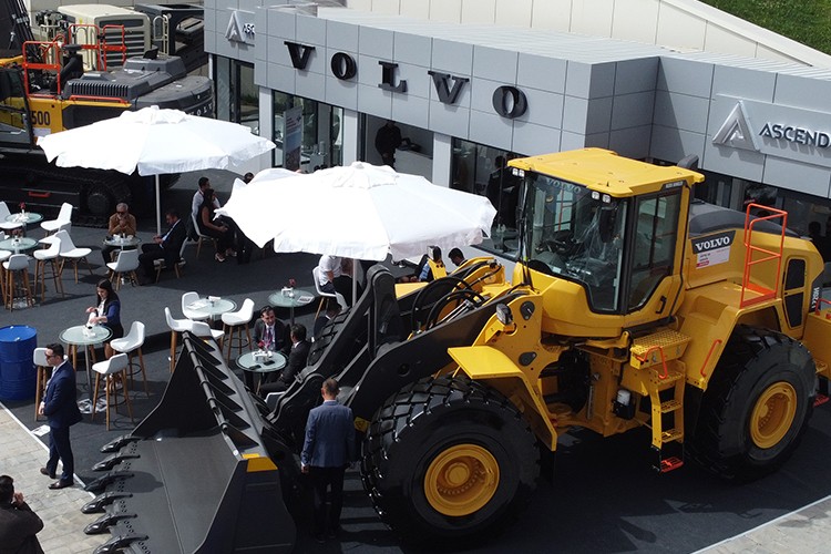 Güçlü çözümleriyle Ascendum Makina liderliği bırakmıyor