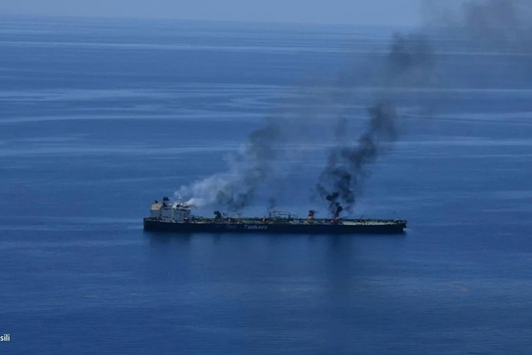 Petrol fırladı, küresel piyasalarda alarm zilleri çalıyor