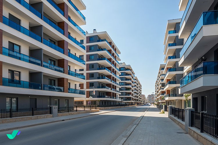 Ev sahibi olma hayaliyle 100 binlerce TL kaptırdılar