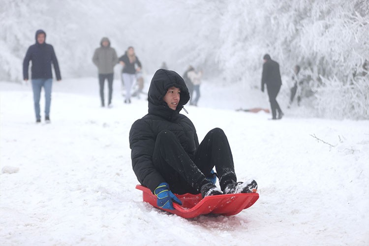Kar görmek isteyenler rotasını Istranca Dağları'na çevirdi