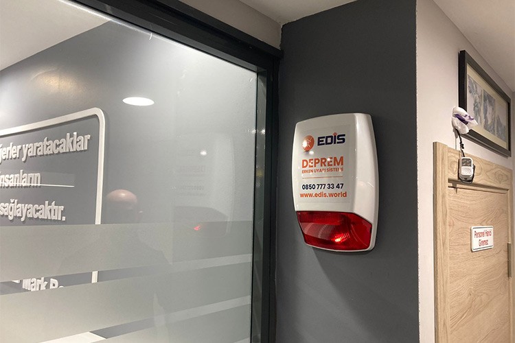 Deprem erken uyarı sistemi halkın kullanımına açılacak