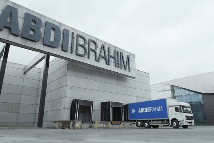 Abdi İbrahim "Equal Pay" sertifikası aldı