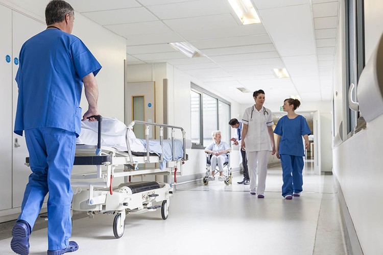 hekimler işten çıkarılıyor