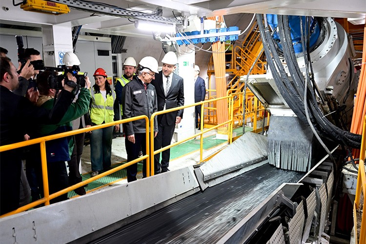 "Seyahat süresi 35 dakikadan 5 dakikaya inecek"