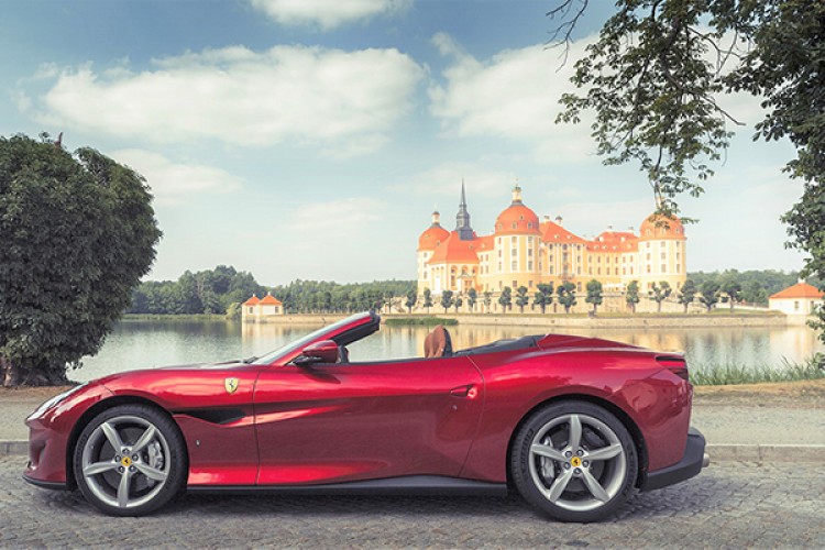 Ferrari Portofino'ya İspanya'dan ikinci ödül