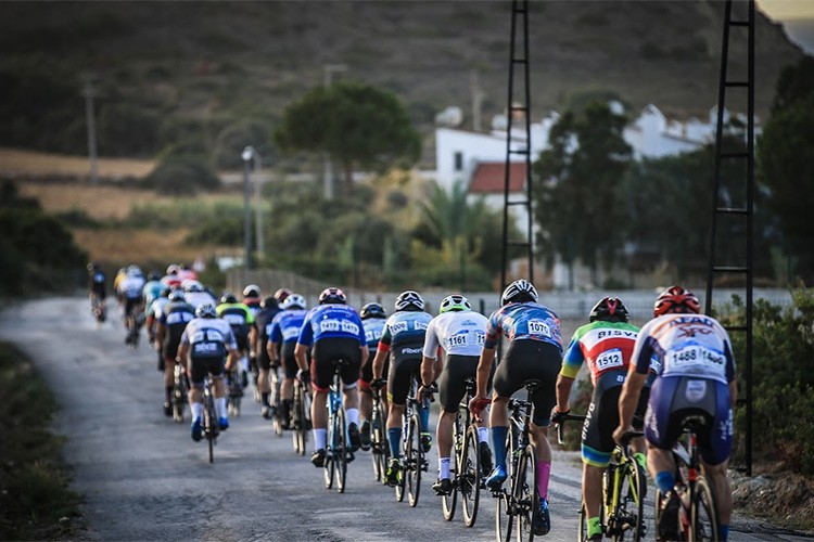Bisiklet tutkunları Çeşme'de buluşacak