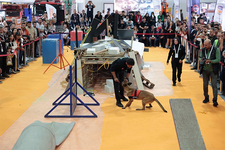 zirvesi NADMEX kapılarını açtı