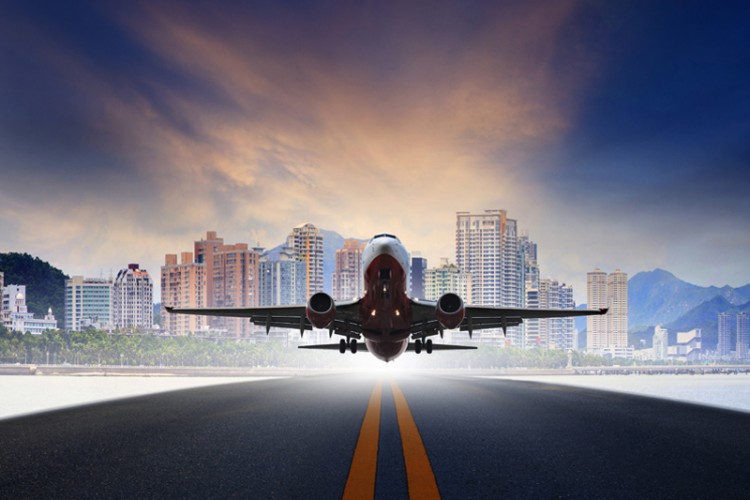 Uçuş iptali şikayetleri azaldı