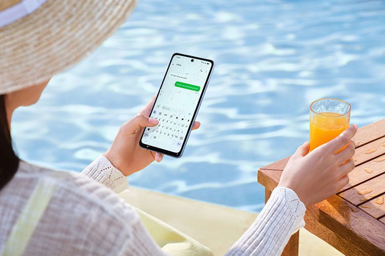 OPPO A60'ı piyasaya sunuyor