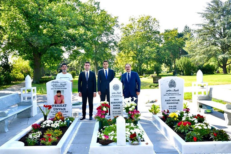 Irkçı terörün kurbanları unutulmadı