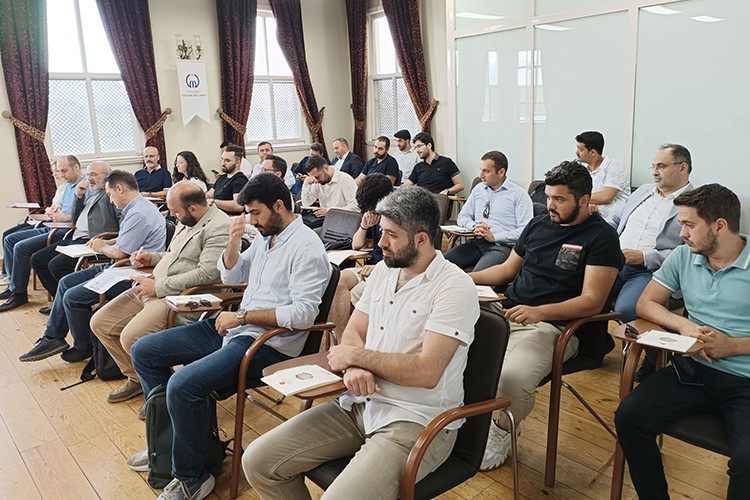 İleri Girişimcilik Eğitimlerine Başlandı