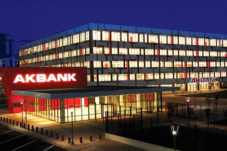 Akbank'tan "Uçtan Uca Dijital Teminat Mektubu" hizmeti