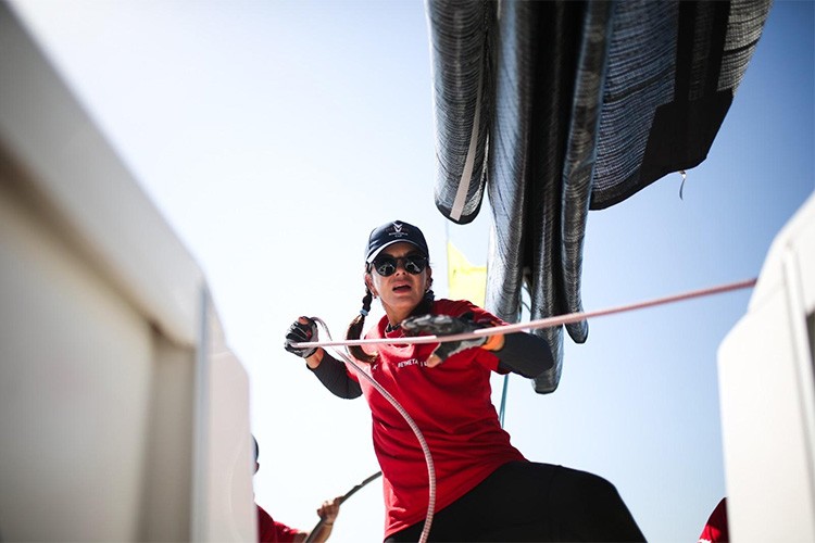 Pelin Keskin yelken dünyasında adından söz ettiriyor