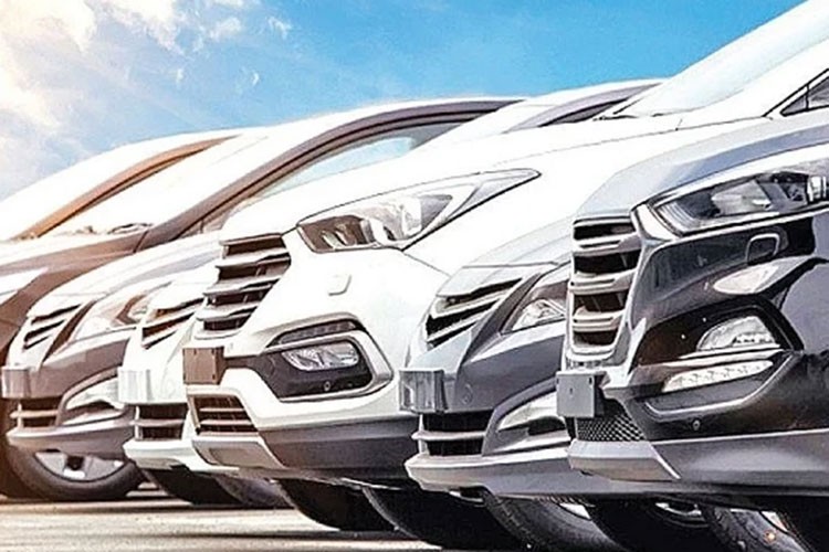 Reel otomobil fiyatları aylık yüzde 1,1 geriledi