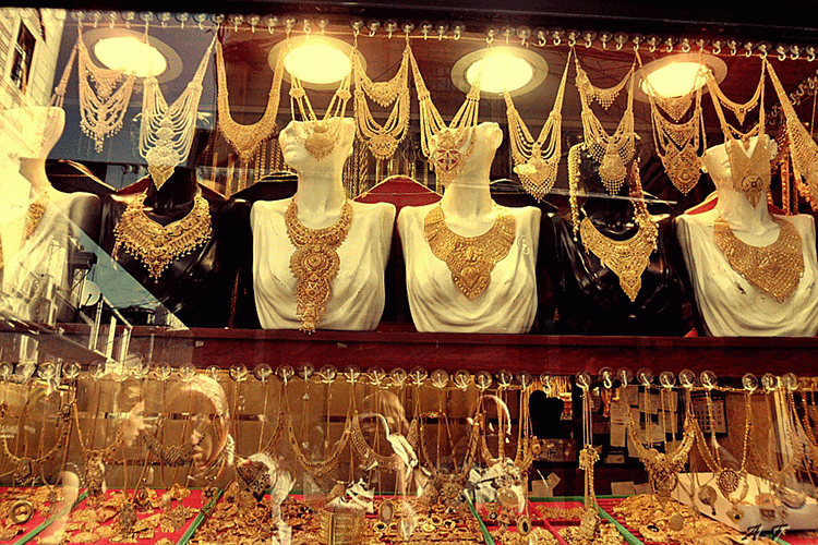 Kapalıçarşı'da altın