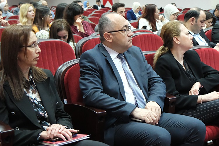 Yurtdışına veri aktarımına güvenli ülke şartı