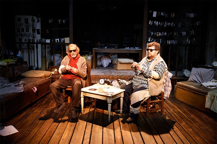 "Mumyalar"* Mecidiyeköy Stüdyo Sahnede Prömiyer Yapıyor