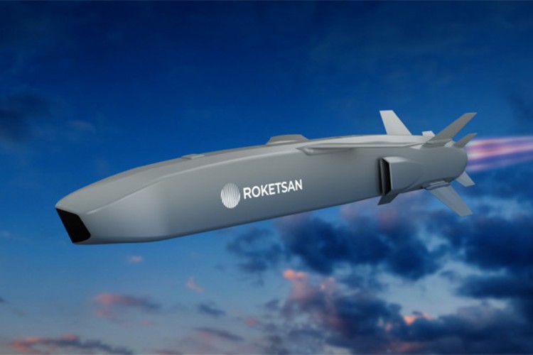 Su üstü hedefini ilk test atışında başarıyla vurdu