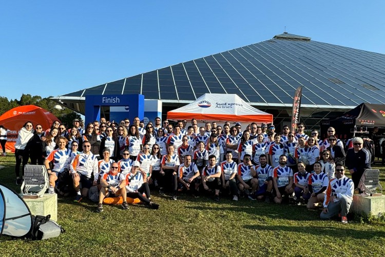 SunExpress, iyilik için koştu