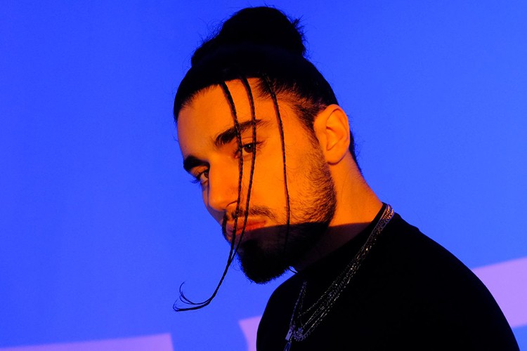 Kayra bu kez 'Ellerimden Tut' diyor